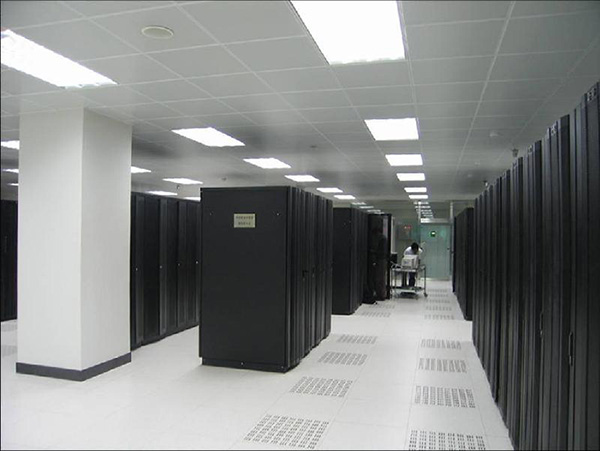 海关总署数据中心核心网络机房